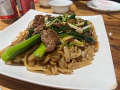 干炒牛河-南记食粥坊·宵夜大排档(莲花总店)