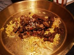 酸菜炒羊肉-丝路金桃·新疆菜(徐汇店)