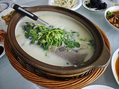 -天乐农家鱼头王(天目湖店)