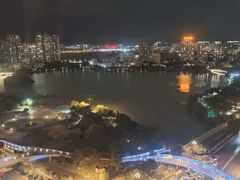 -荣誉国际酒店-云顶旋转餐厅