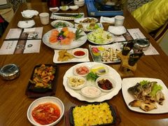 -青瓦餐厅·生鱼片·韩园烤肉(西塔店)