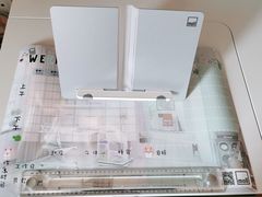 -moll学习桌椅(上海久光百货店)