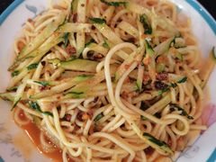 金牌凉面-三妹小龙虾·黄油蟹(华侨城总店)