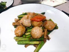 白玉菇炒鲜带子-尚一汤·粤菜海鲜(环球港店)