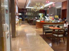 -烟台金海岸希尔顿酒店·開自助餐厅