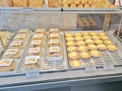 -好利来(上海虹桥新天地Lab主题店)