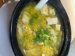 -闫家驴肉老店(华电一校店)