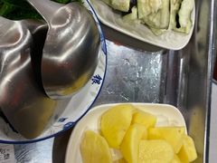 -小火炕铁锅炖鱼