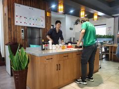 -九道菜有鸡鱼头(石鼓路店)