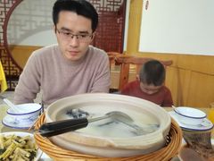 -天乐农家鱼头王(天目湖店)