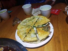 -大众跷脚牛肉馆·非遗传承单位(峨眉山店)