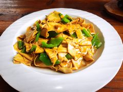 -百年石锅饭·朝鲜族传统民餐