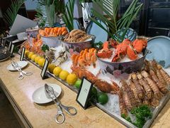 海鲜台-大中华希尔顿酒店-念自助餐·嗨啤·小龙虾