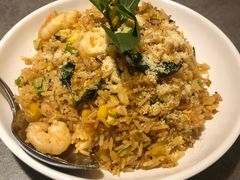 意式九层塔海鲜炒饭-点点心点心专门店(旺角店)