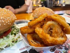 -The Habit Burger Grill 哈比特汉堡(复兴soho店)