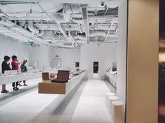-JINS(上海环球金融中心店)