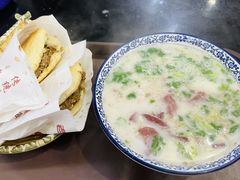 羊杂汤-穆得·老周家牛肉烧饼(普利街店)