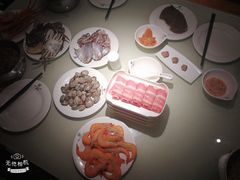 -火宴山海鲜自助火锅(新世界店)