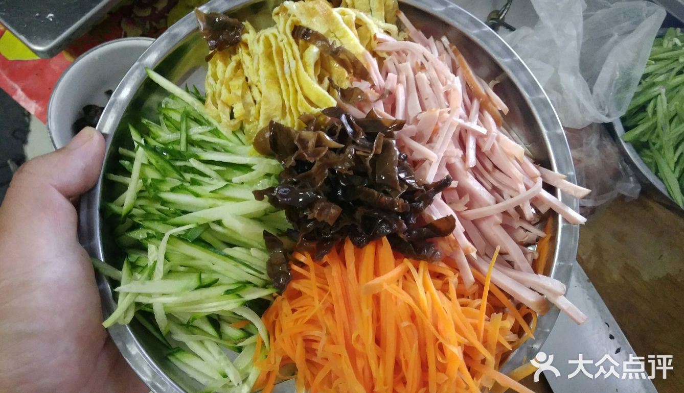 夏天最喜欢的几道凉菜之拌拉皮