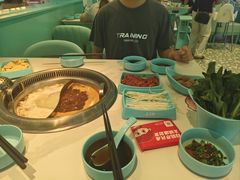 -季季红火锅(柳州城中万达二店)