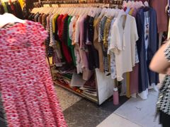 -广州白马服装市场