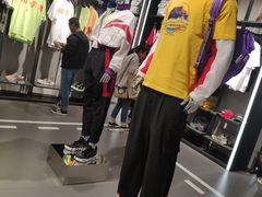 -李宁(苏州中心店)