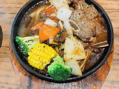 铁板黑椒牛仔骨-避风塘(江桥万达店)