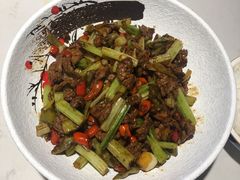 小炒黄牛肉-慕湘精致湖南菜(水贝店)
