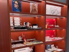 -吴良材眼镜(南翔印象城MEGA店)