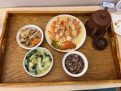 -雪梅月子中心(华侨城店)