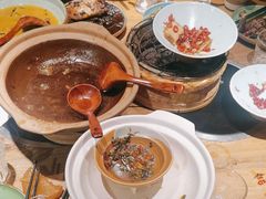 -吃饭皇帝大土家民族菜(正大广场店)