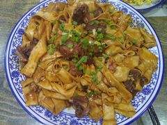 -壹阁胡羊焖饼(特色小吃街店)