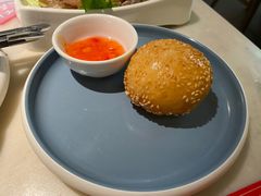 -左庭右院鲜牛肉火锅(浦江欢乐颂店)