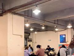 大堂-邓莽子老火锅(中兴路总店)