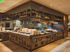 自助取餐区-OPEN開全日自助餐厅·西餐·海鲜(佛山希尔顿酒店)