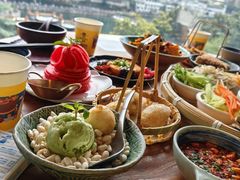 -包整·丝娃娃(一览甲秀楼风景店)