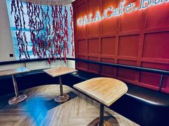 -ZAZA.CAFE.BAR