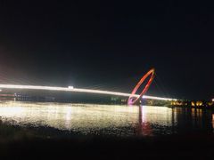 -南京眼步行桥