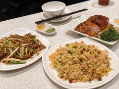-香港新发烧腊茶餐厅(书城店)