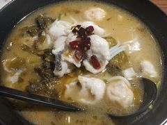 酸菜鱼米线-老妈米线(木渎影视城店)