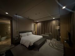 -天津梅江中心皇冠假日酒店