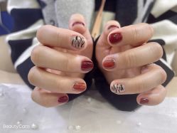 -阿噶西美甲美睫
