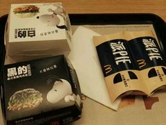 -麦当劳(杭州西湖银泰百货店)
