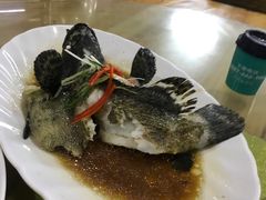 -四川小胡子海鲜(丁村万人海鲜广场店)