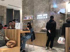 -喜茶(北京华贸购物中心店)