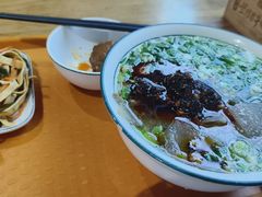 -兰河巷牛肉面(曲江店)