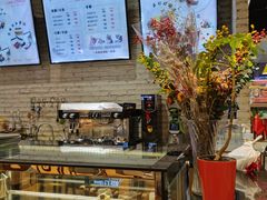 -藏猫猫咖啡主题馆(中央大道店)