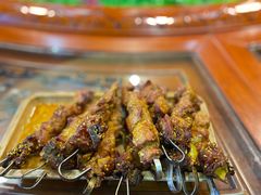 -乡村馕坑肉·烧烤·新疆菜·本地人更爱吃(阿勒泰首店)