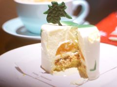 -Fridi Patisserie Cafe