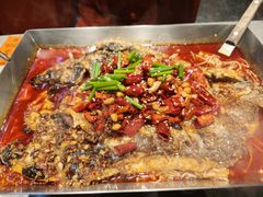 -鸣记脆皮烤鱼·海鲜烤鱼(马栏店)